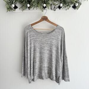 Velvet by Graham & spencer Heather Gray Lightweight Top Size Medium D4808